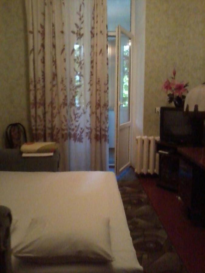 Квартира В Центре. Odessa Extérieur photo